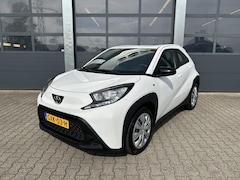 Toyota Aygo X - 1.0 VVT-i MT 72pk Play