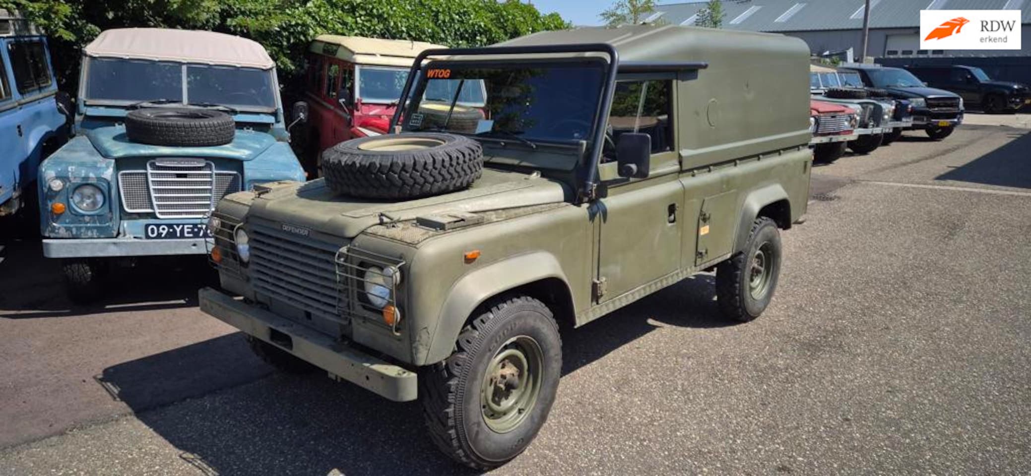 Land Rover Defender 110 - LR110 Tithonus - AutoWereld.nl