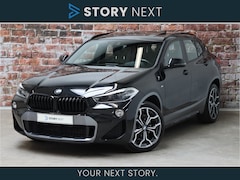 BMW X2 - sDrive20i High Executive M Sport Pakket Automaat / Navigatiesysteem Plus / Leder / Panoram