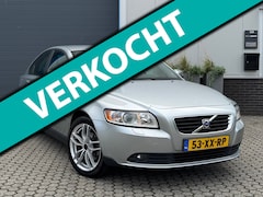 Volvo S40 - 1.8 Edition I Climate | Parkeersensor | Trekhaak | 17" | APK | Airco
