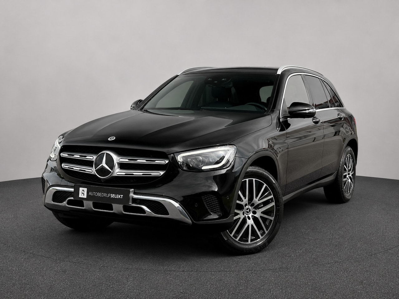 Mercedes-Benz GLC-klasse - 300e 4MATIC AMG | Multibeam | Virtual | 360 | Sfeerverlichting | Dealer onderhouden | Dode - AutoWereld.nl