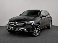 Mercedes-Benz GLC-klasse - 300e 4MATIC AMG | Multibeam | Virtual | 360 | Sfeerverlichting | Dealer onderhouden | Dode