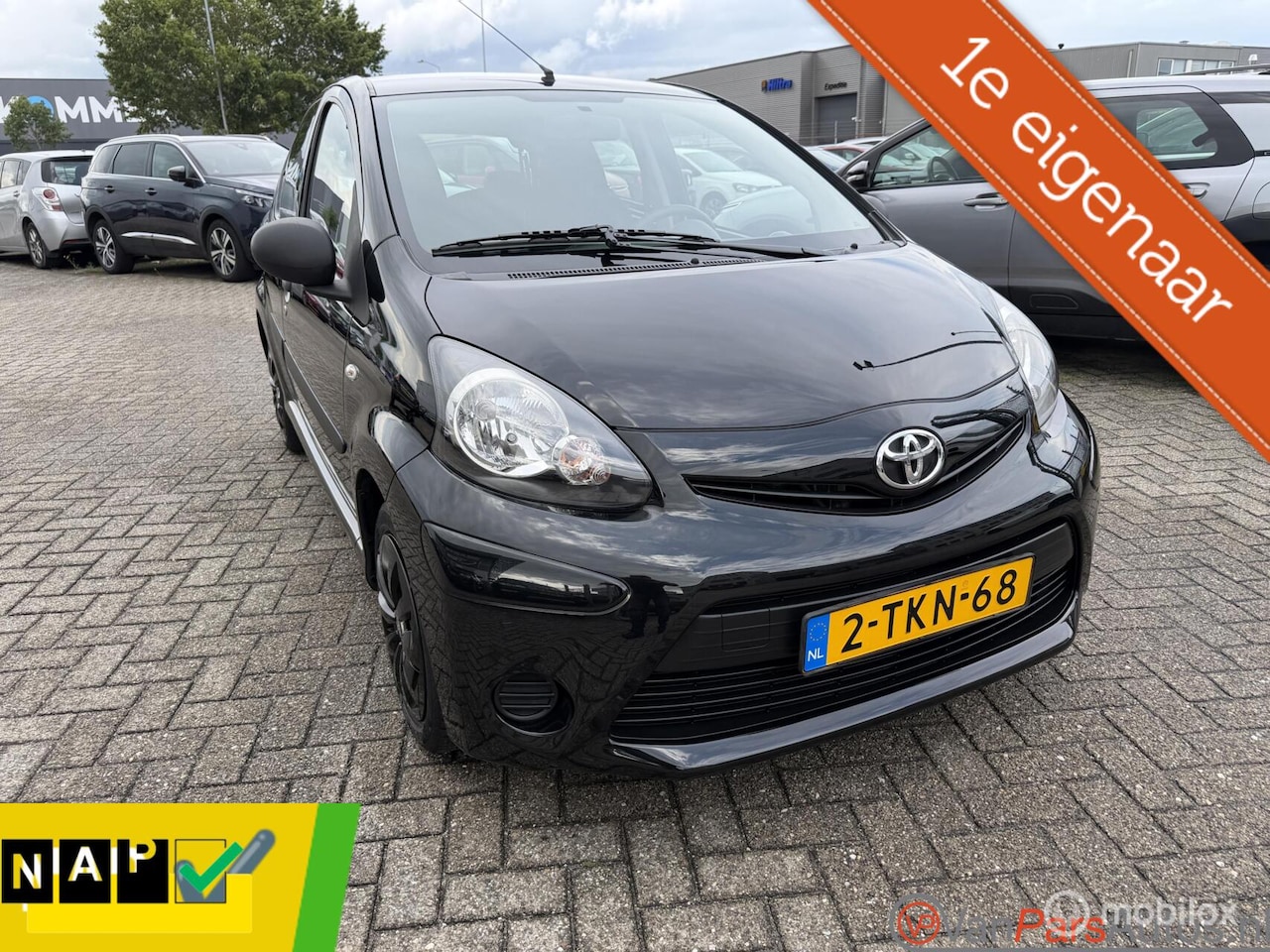 Toyota Aygo - 1.0 VVT-i Now 1.0 VVT-i Now,Airco,5drs,Navi,Nap,1e eigenaar - AutoWereld.nl