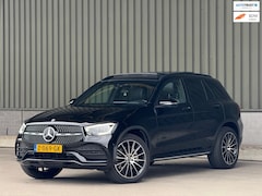 Mercedes-Benz GLC-klasse - 300e 4MATIC Business / AMG / 360 Camera / HUD / Pano