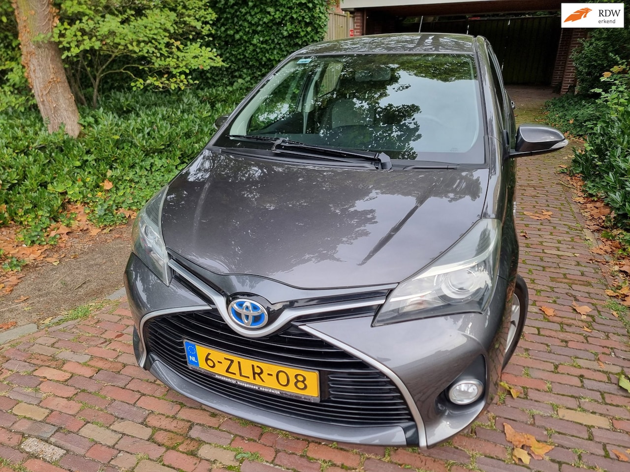 Toyota Yaris - 1.5 Hybrid Lease NAVI FACELIFT - AutoWereld.nl