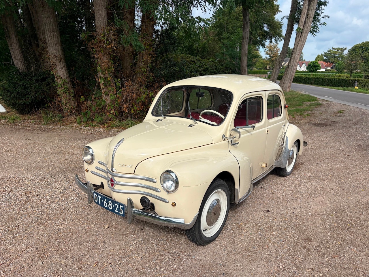 Renault 4 - 4cv R 1062 - AutoWereld.nl