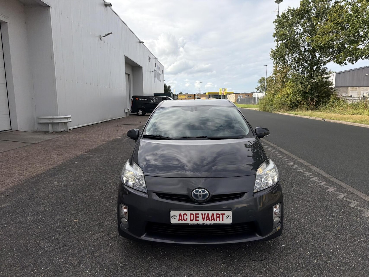 Toyota Prius - 1.8 Executive - NAVI/LEER/JBL/CAMERA/NAP - AutoWereld.nl