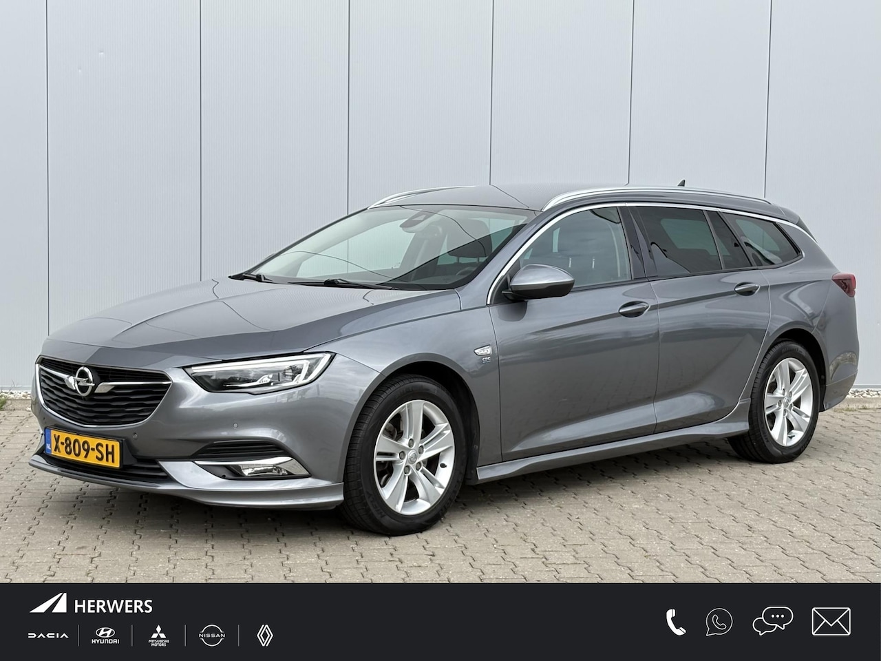 Opel Insignia Sports Tourer - 2.0 CDTI Business Executive / Stoelverwarming voor / Stuurverwarming / Automaat / All-seas - AutoWereld.nl
