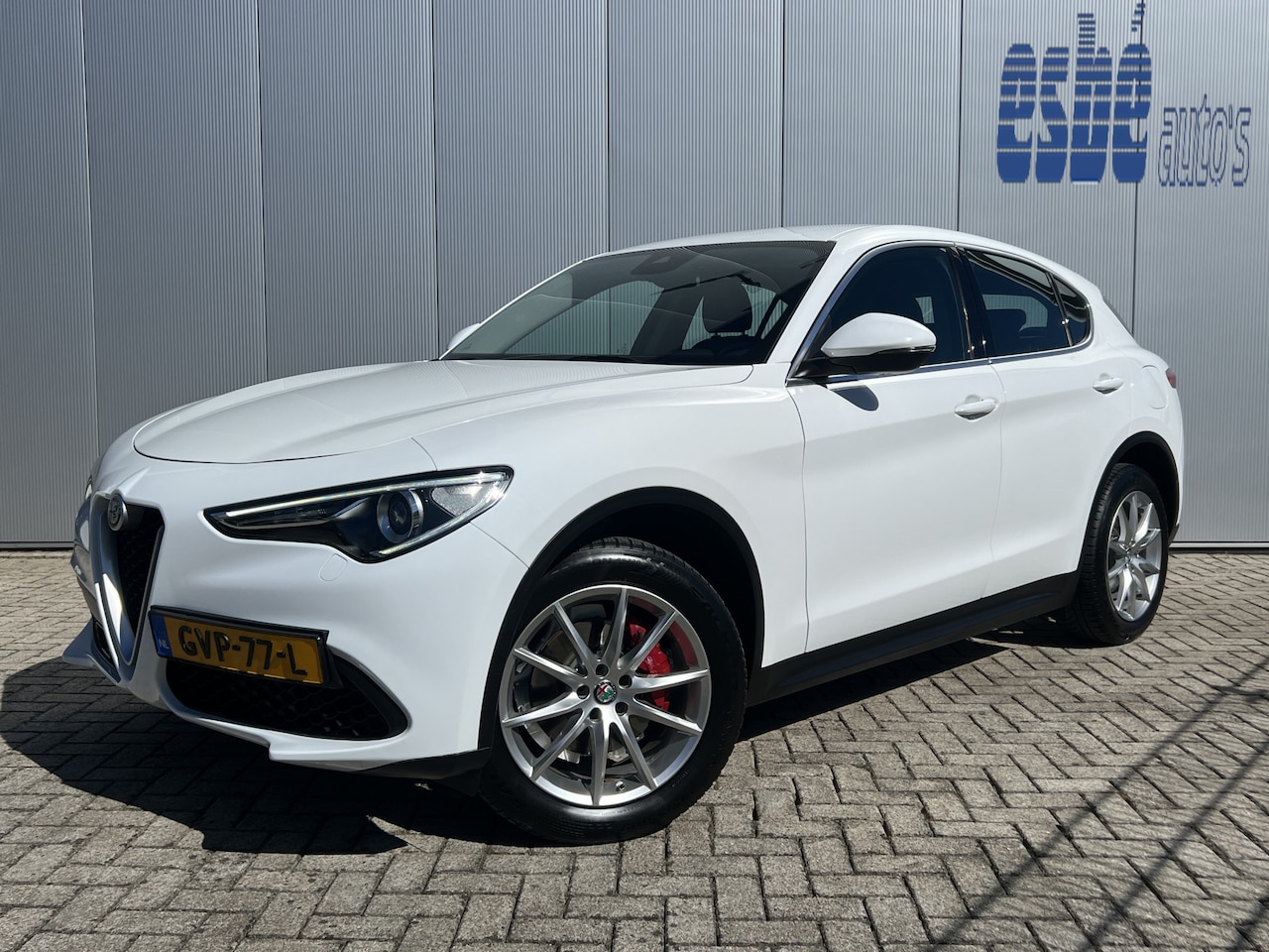 Alfa Romeo Stelvio - 2.0 T 280 Pk AWD First Edition Xenon Navigatie Camera Elek Stoelen Leder Stoel + Stuurverw - AutoWereld.nl