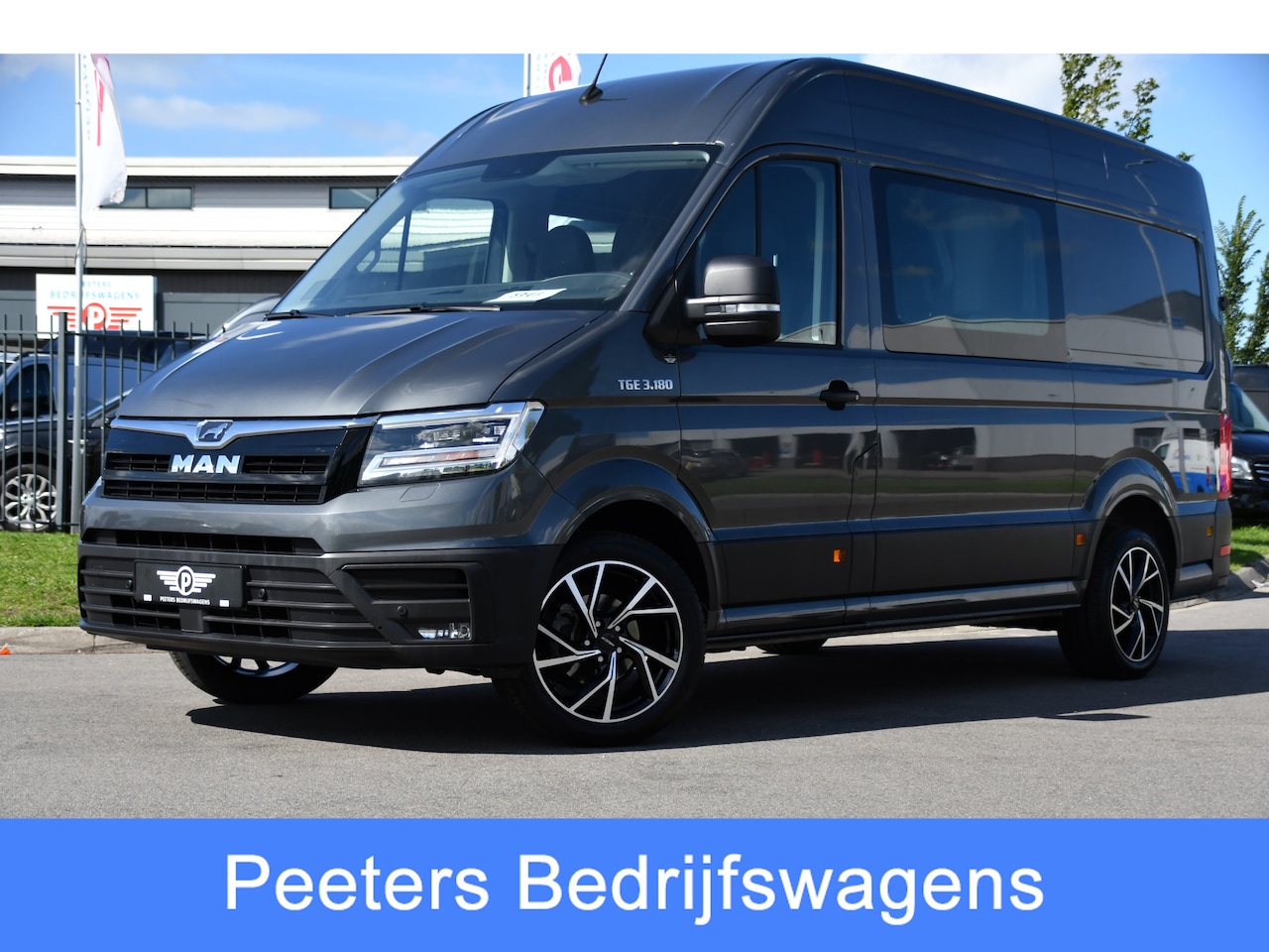 MAN TGE - 3.180 35 2.0 L3H3 DC PB Edition Camera, Cruise, Carplay, LED, Automaat, Stoelverwarming, L - AutoWereld.nl