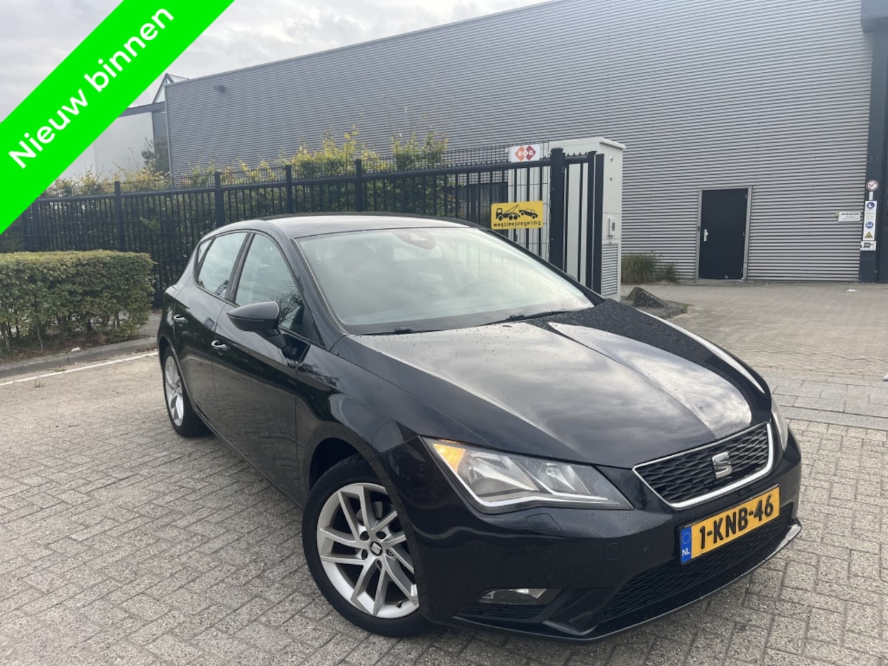SEAT Leon - 1.2 TSI Automaat Stoelverwarming Parksensor - AutoWereld.nl