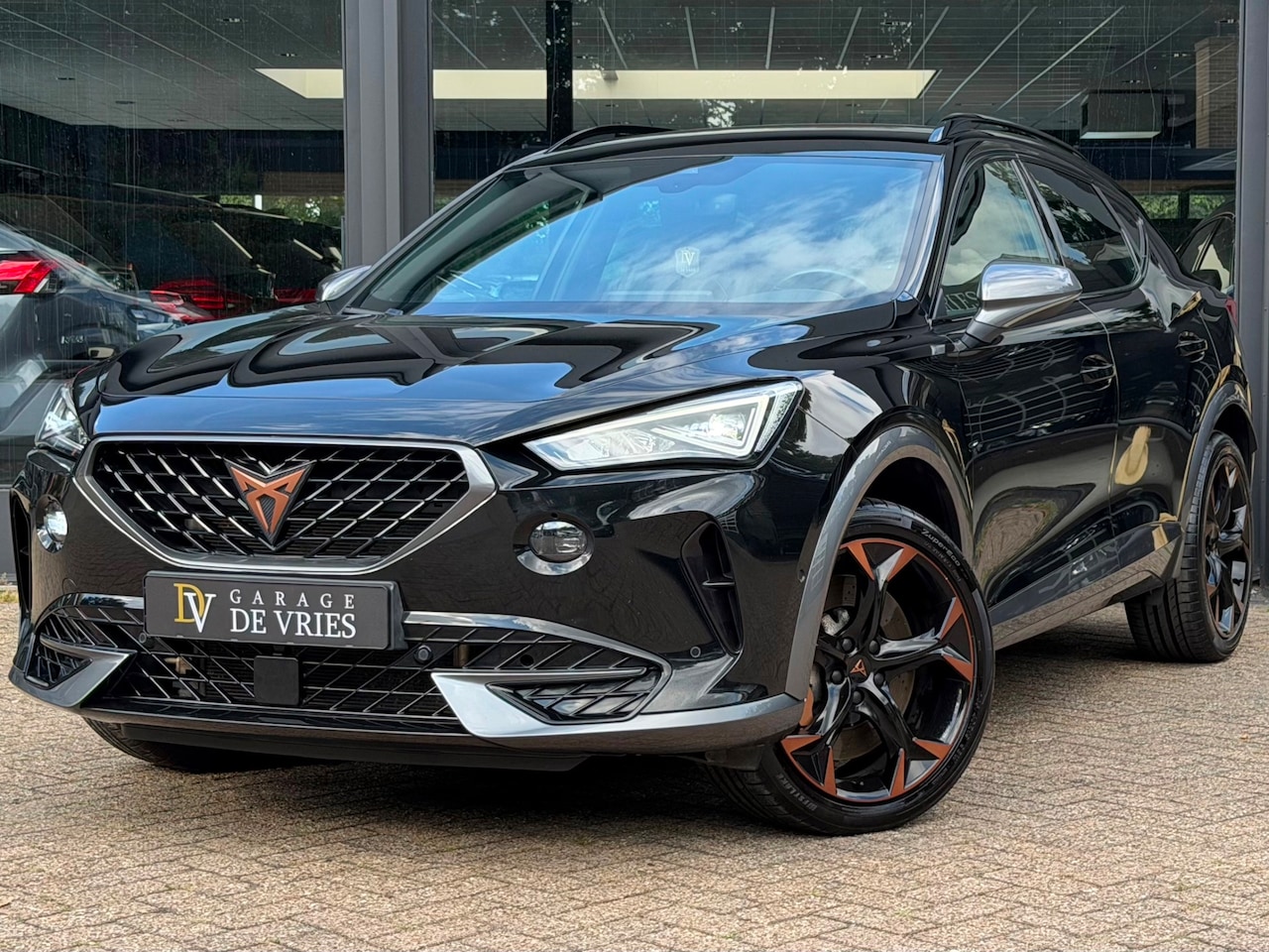 CUPRA Formentor - 2.0 TSI 4DRIVE VZ 310PK ACC Beats Sportuitlaat Full Option Garantie - AutoWereld.nl