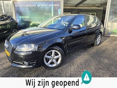 Audi A3 Sportback - 1.6 Attraction | NIEUWE APK | AUTOMAAT | 12MND GARANTIE | AIRCO | LEDER |