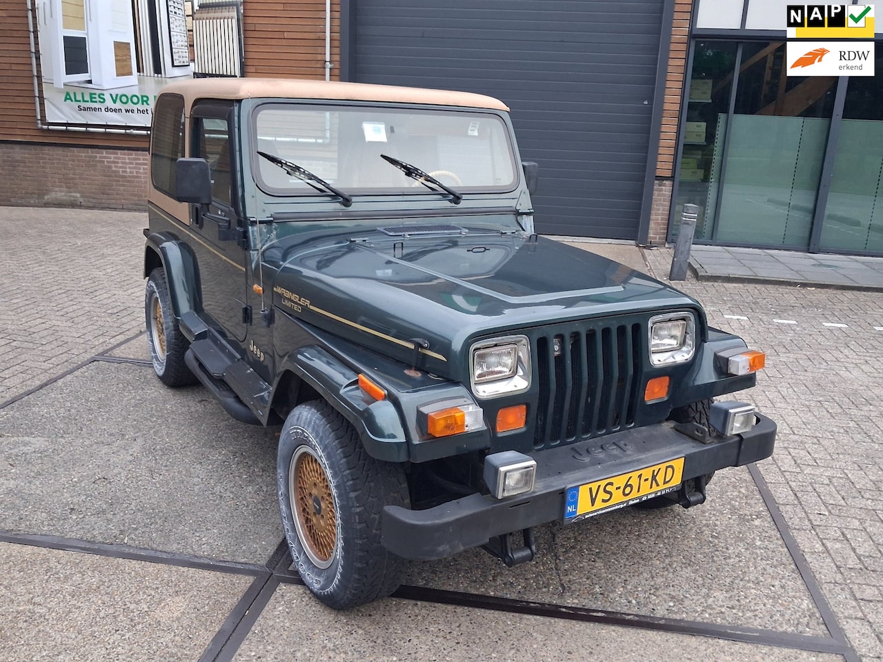 Jeep Wrangler - 4.0i Wagon ((( bouwjaar 1992.)))niuewe apk - AutoWereld.nl