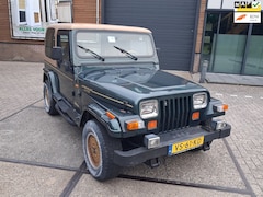 Jeep Wrangler - 4.0i Wagon ((( bouwjaar 1992.)))niuewe apk