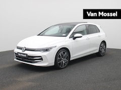 Volkswagen Golf - 1.5 eHybrid Style Edition 204 PK| | SoH 100% | Panoramadak | Trekhaak Elektrisch | LED Mat