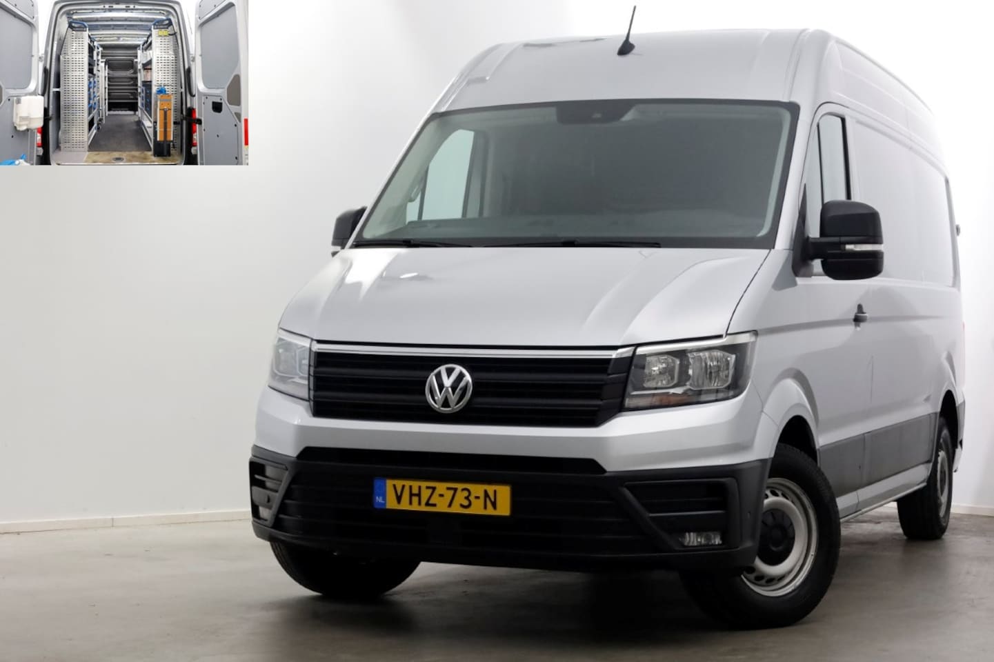 Volkswagen Crafter - 35 2.0 TDI 140pk L3H3 (L2H2) Airco/Navi/Inrichting/230V 02-2021 - AutoWereld.nl