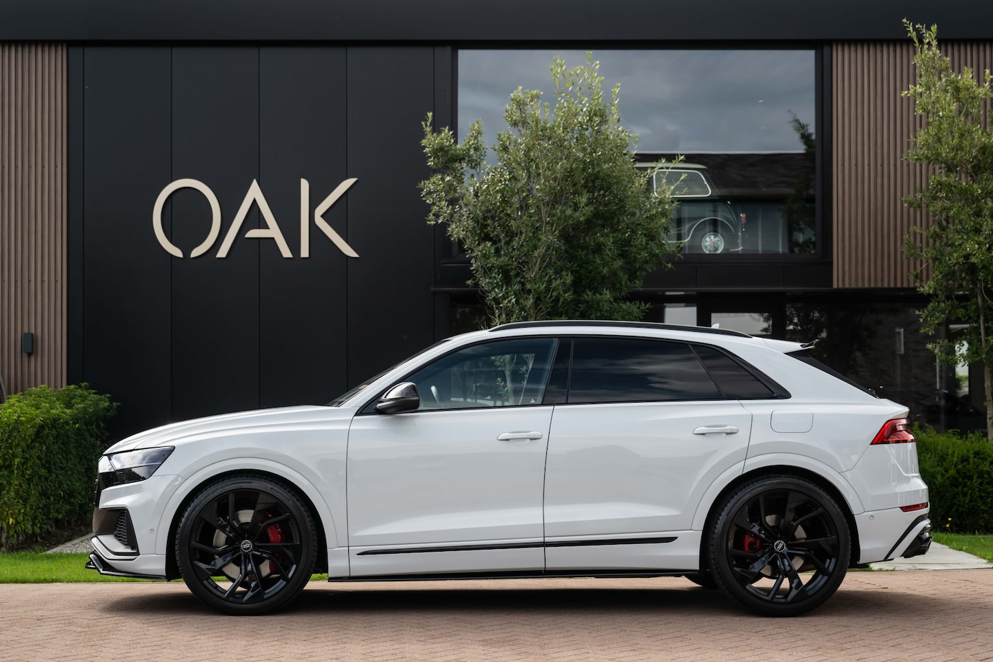 Audi Q8 - 55 TFSI e quattro S-Line | Navi | Leder | B&O | Trekhaak | Luchtvering | Camera | 23"LM | - AutoWereld.nl