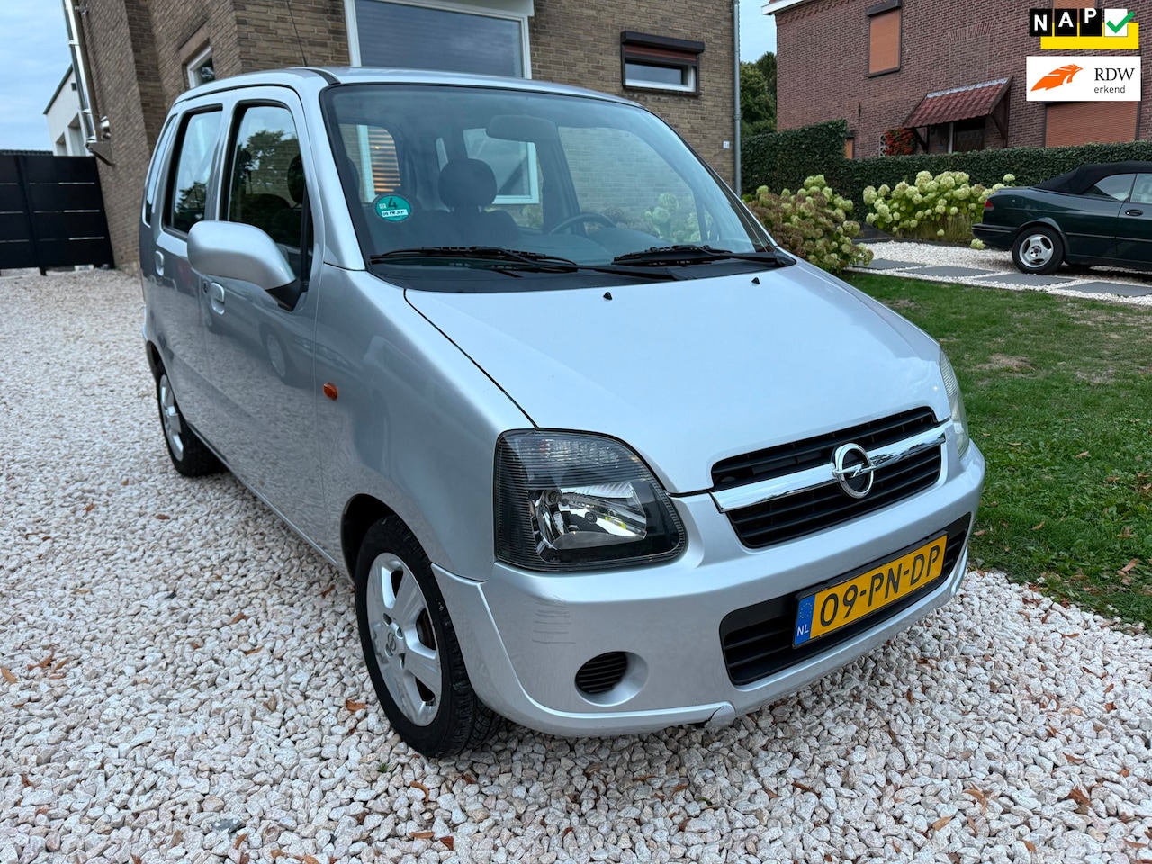 Opel Agila - 1.2-16V Maxx 1.2-16V Maxx Nieuwe APK. - AutoWereld.nl
