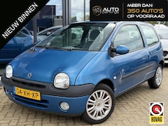 Renault Twingo - 1.2-16V Paris Quickshift 5 UNIEK | AUTOMAAT | LAGE KM STAND | NL AUTO | NAP | Airco | Park