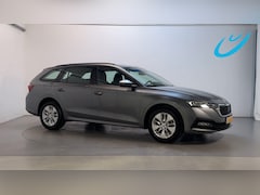 Skoda Octavia Combi - 1.0 e-TSI DSG Business Edition Trekhaak Navigatie Parkeersensoren App-Connect