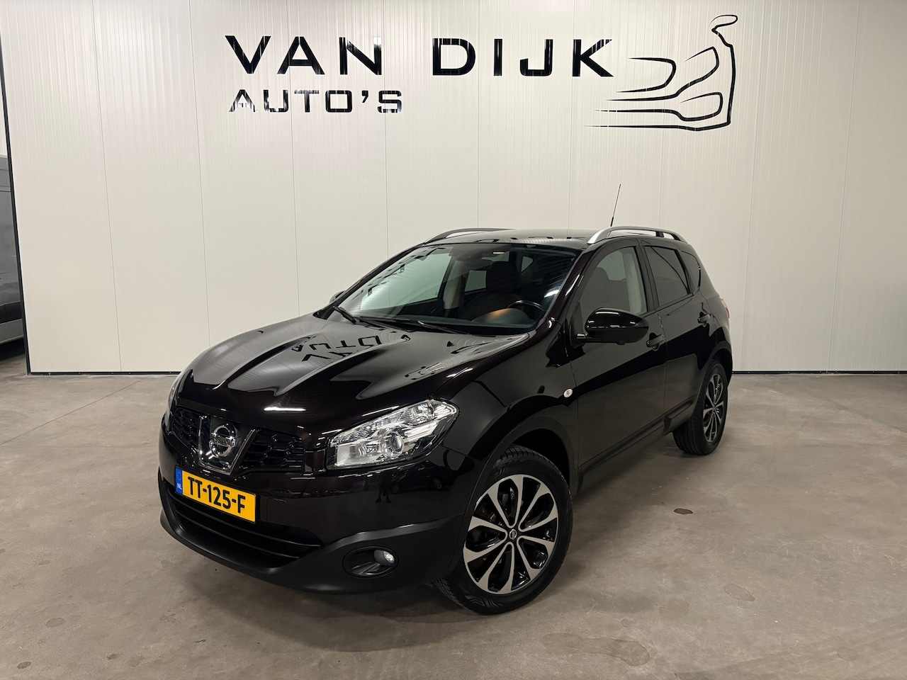 Nissan Qashqai - 2.0 Automaat Panoramadak Camera - AutoWereld.nl