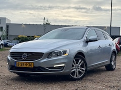 Volvo V60 - 2.4 D6 AWD Plug-In Hybrid Summum/AUTOMAAT/DAKJE