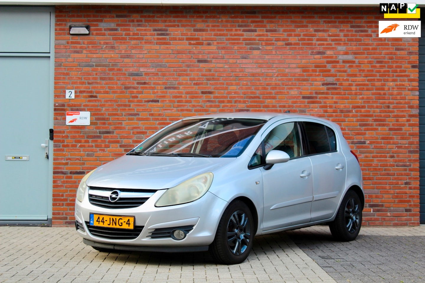 Opel Corsa - 1.4-16V | 5-drs | Airco | Ketting vervangen | NAP - AutoWereld.nl