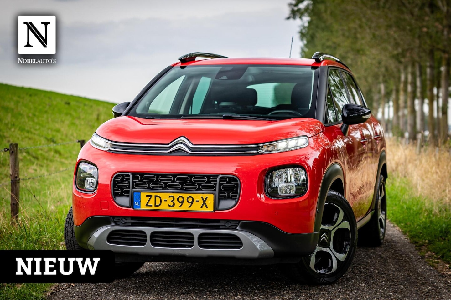 Citroën C3 Aircross - 1.2 PureTech S&S Shine |Nap |Dist vv! - AutoWereld.nl