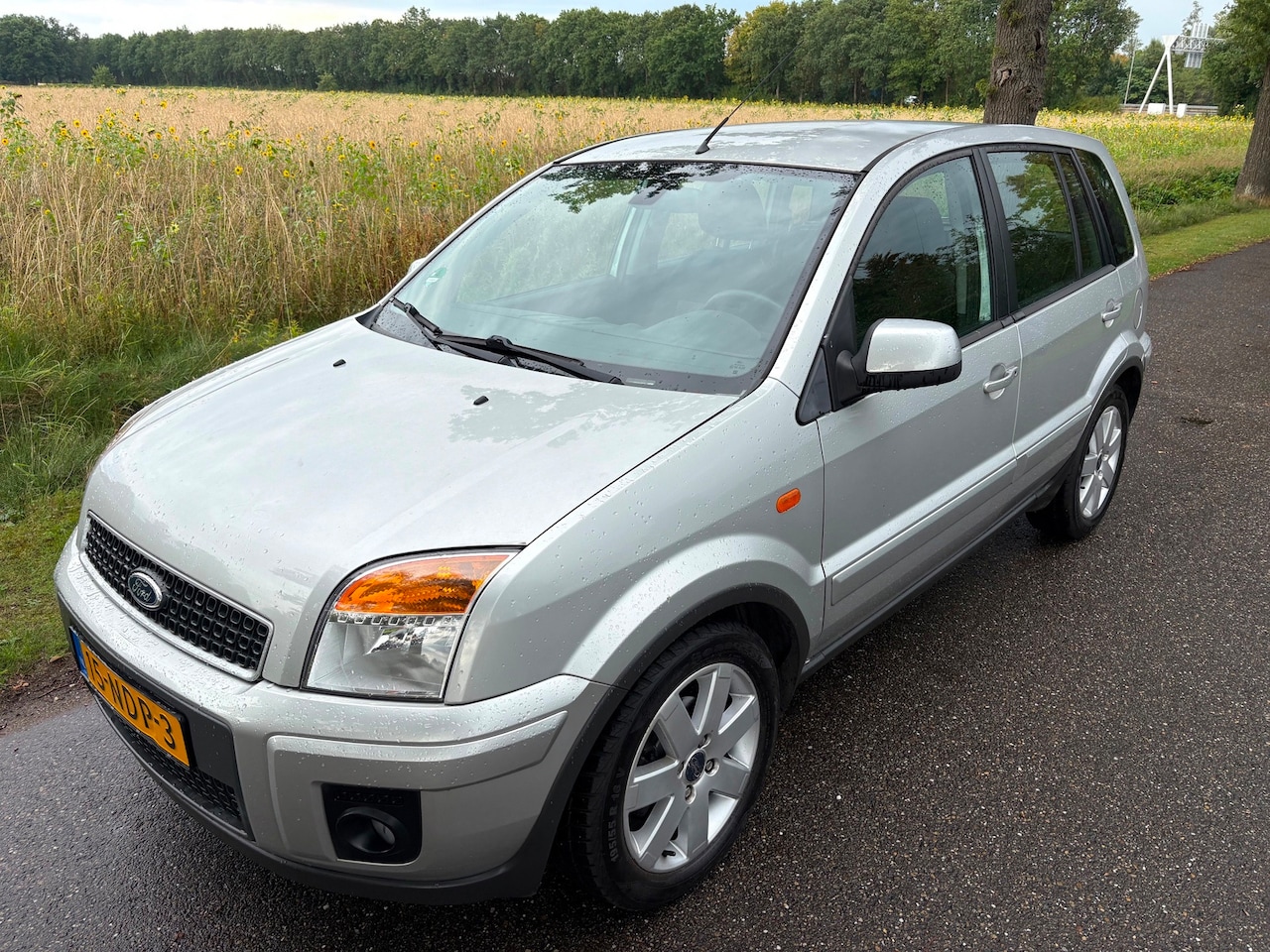 Ford Fusion - + 1.6-16V Futura Vol Automaat/Nw APK/N.A.P./Boekjes/Distr. V.v - AutoWereld.nl