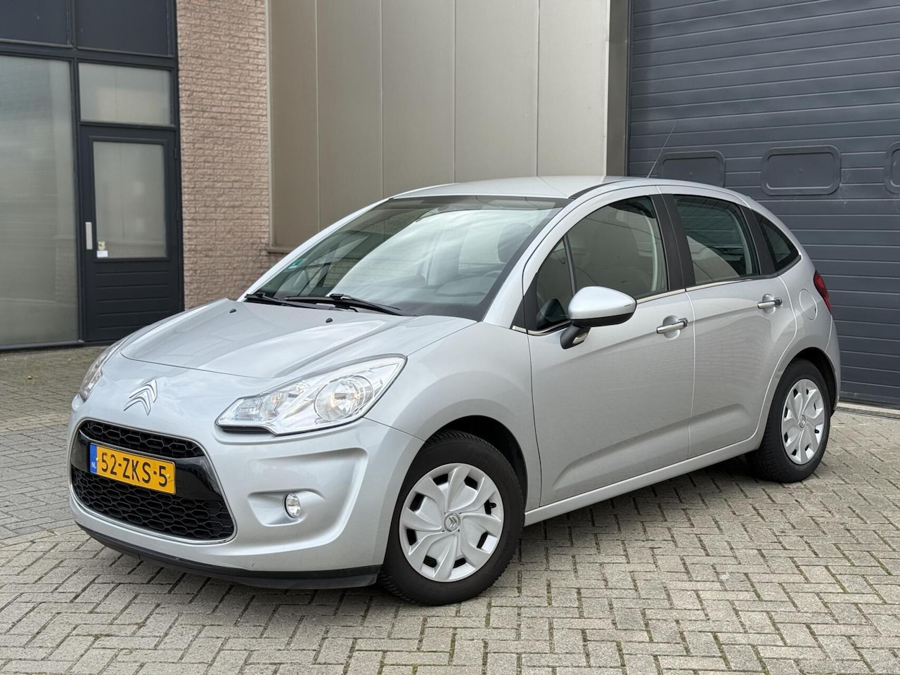 Citroën C3 - 1.2 VTi 2012 Navi/Cruise/Bluetooth Extra Banden - AutoWereld.nl