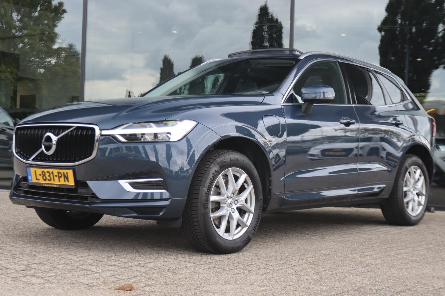 Volvo XC60 - 2.0 T8 TWIN ENGINE AWD INSCRIPTION | PANO | KEY-LESS | CARPLAY | ACC | MEMORY | LEDER - AutoWereld.nl