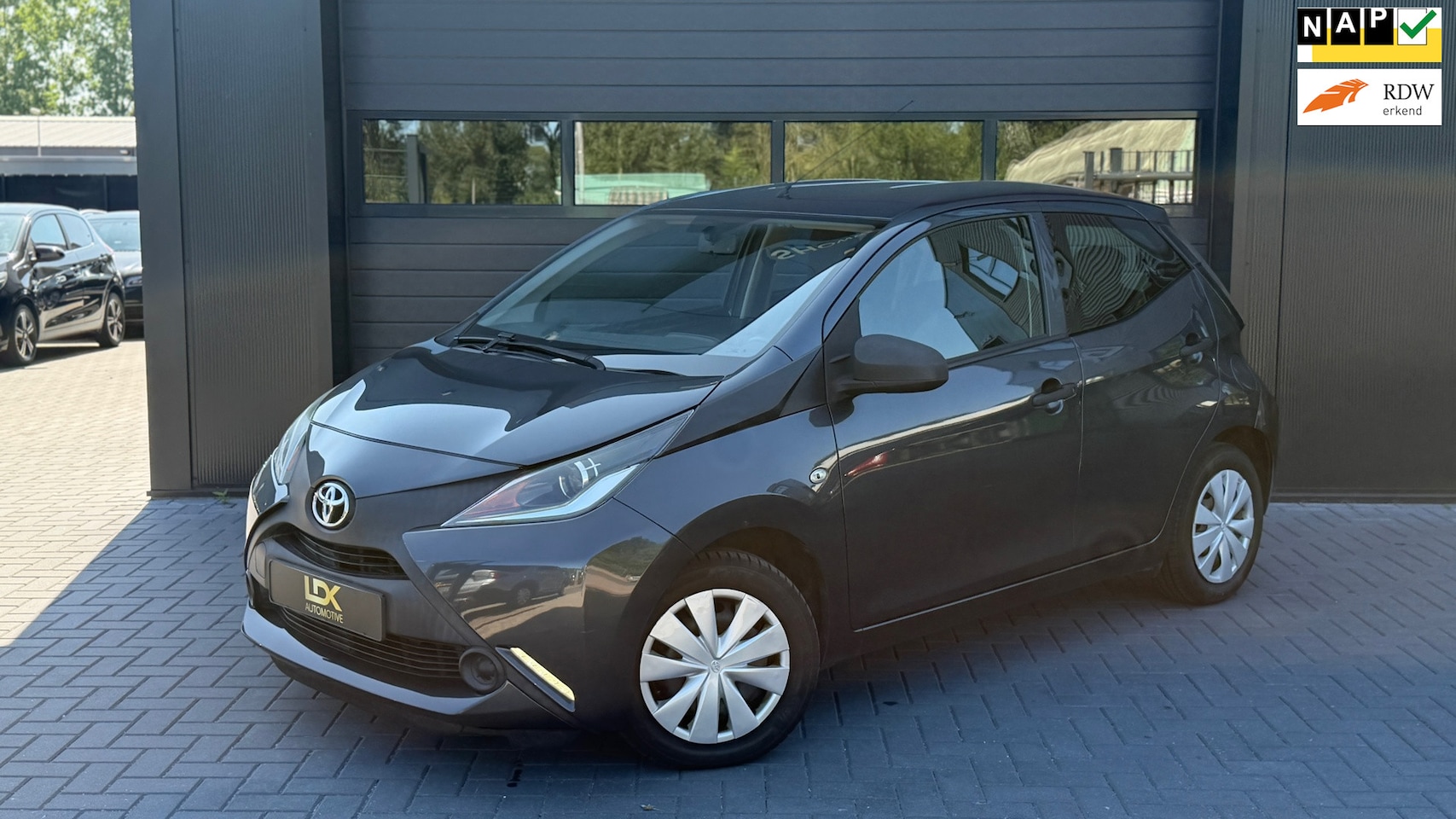 Toyota Aygo - 1.0 VVT-i x-now Airco|Cruise|Nieuwe koppeling - AutoWereld.nl