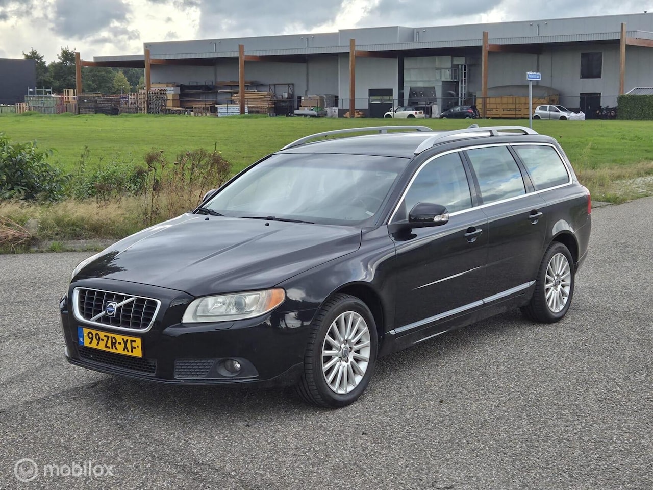Volvo V70 - 2.0 Summum Leder / Cruise / Stoelverwarming - AutoWereld.nl