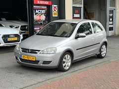 Opel Corsa - 1.4-16V Silverline Airco
