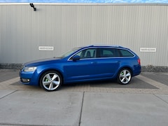 Skoda Octavia Combi - 1.4 TSI Greentech Elegance Businessline Hele nette auto!