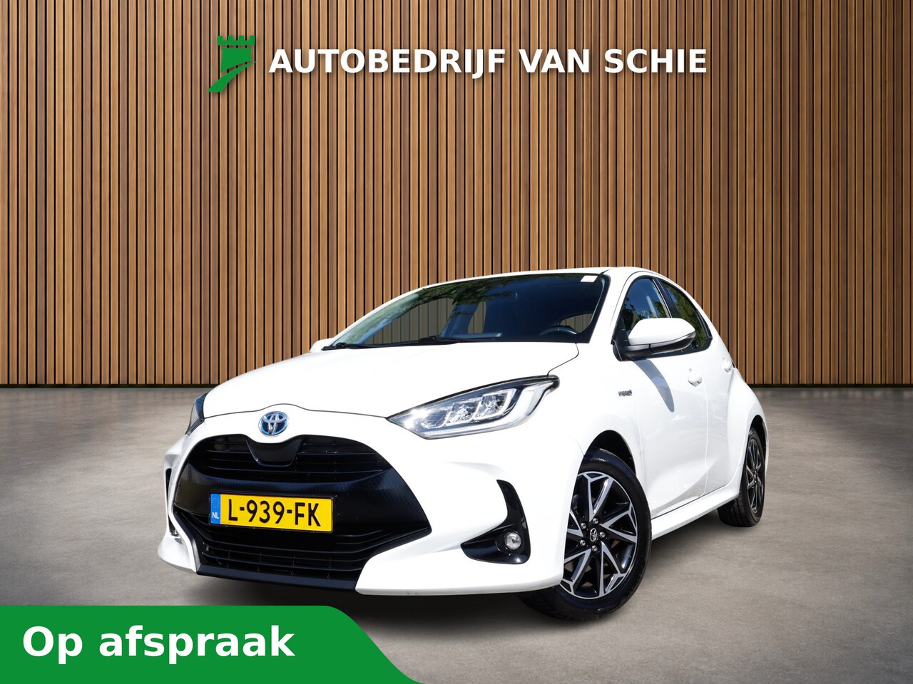 Toyota Yaris - 1.5 Hybrid Dynamic 1e-Eig. & Dealer-Onderh. BOVAG-Garantie. NL-Auto. - AutoWereld.nl
