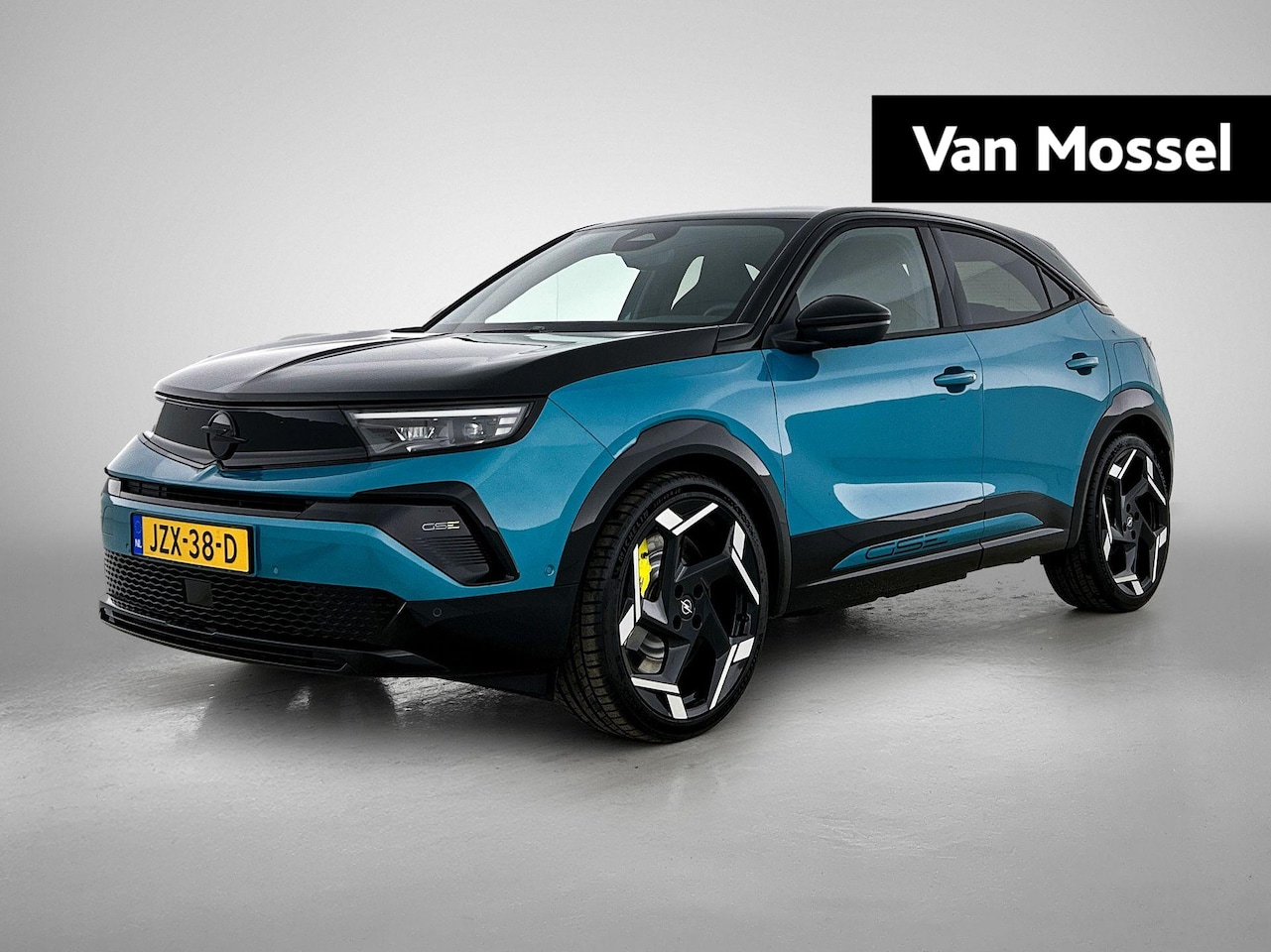 Opel Mokka Electric - GSE 54 kWh DEMO SALE | 281PK! | Alcantara bekleding | Sperdifferentieel | Stoel & Stuur Ve - AutoWereld.nl