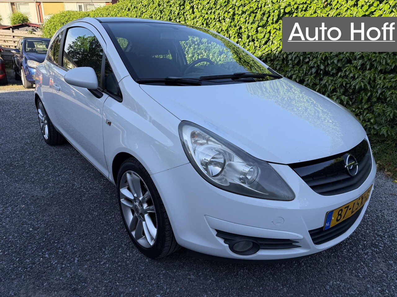 Opel Corsa - 1.4-16V Color Edition | Airco | LMV | Sportstoelen | Elekt. Ramen | Privacy Glass | APK to - AutoWereld.nl