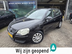 Volkswagen Polo - 1.2-12V Comfortline | NIEUWE APK | AIRCO | ELEC RAMEN |