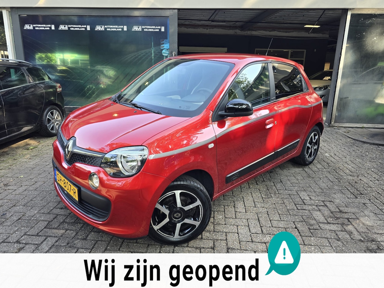 Renault Twingo - 1.0 SCe Limited | 1E EIGENAAR |3/6 OF 12MND GARANTIE | AUTOMAAT | CRUISE | LMV | - AutoWereld.nl