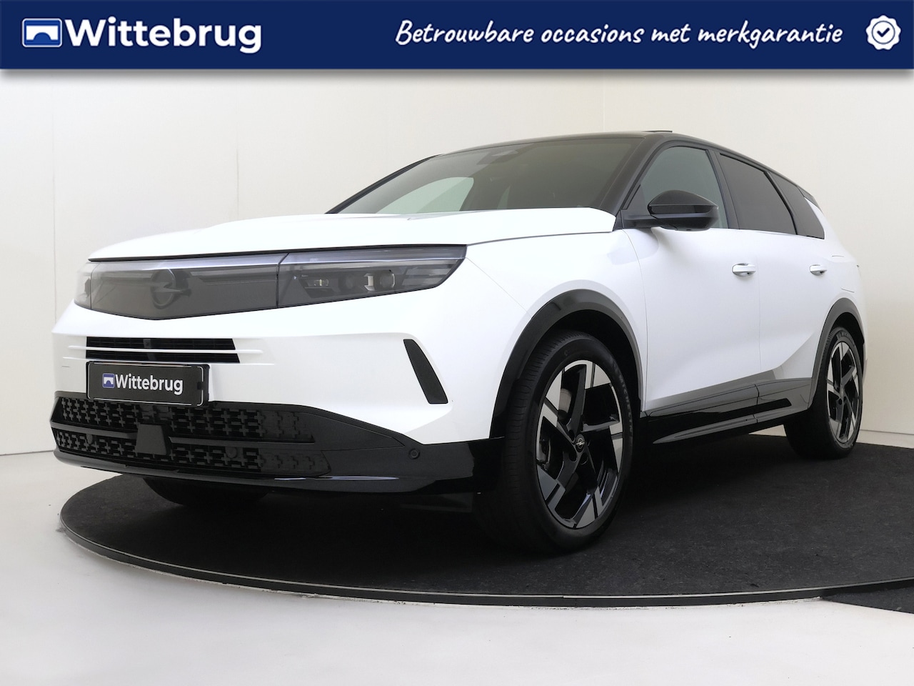 Opel Grandland - 1.6 Turbo 195pk Plug-in-Hybrid GS | Leder | Keyless | Camera | Head up Display | Apple Car - AutoWereld.nl