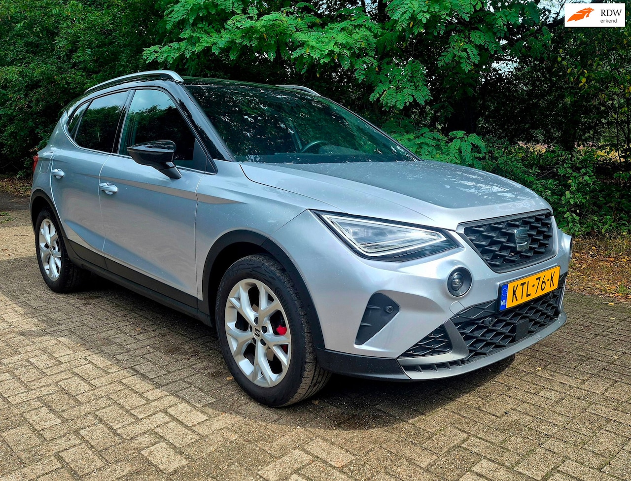 SEAT Arona - 1.5 EcoTSI FR Business Connect Xcellence - AutoWereld.nl