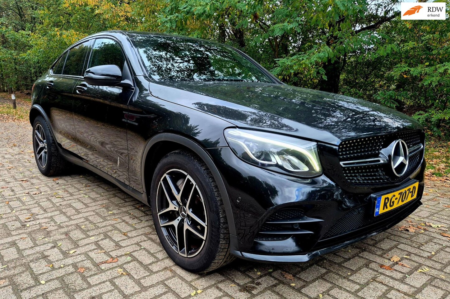 Mercedes-Benz GLC-klasse Coupé - 250 4MATIC Edition 1 AMG . Leder . Schuifdak - AutoWereld.nl