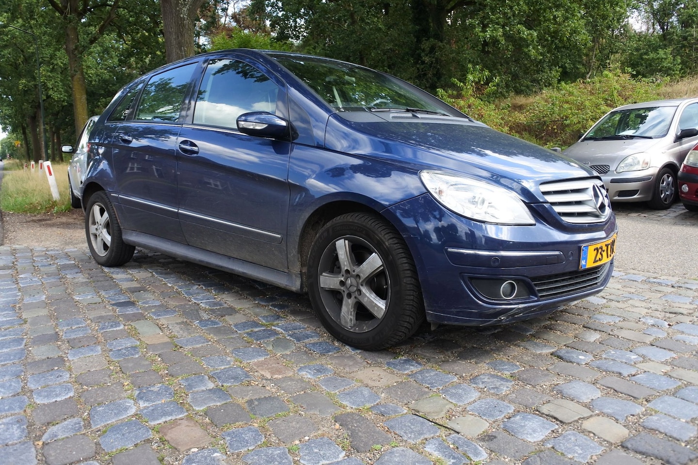 Mercedes-Benz B-klasse - 200 automaat 249 dkm nw apk 2-10-2027 - AutoWereld.nl