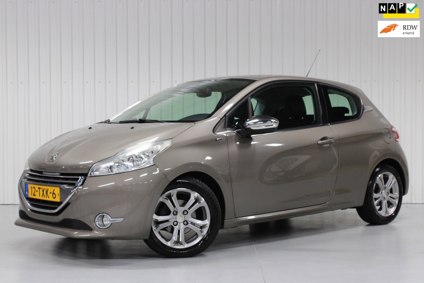 Peugeot 208 - 1.4 Vti Allure 1.4 VTi Allure - AutoWereld.nl