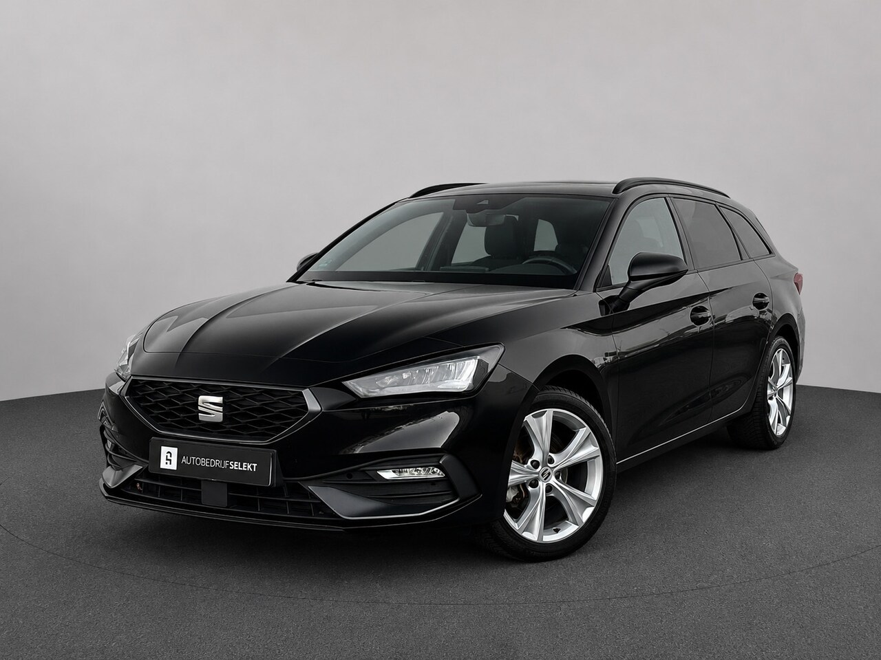 SEAT Leon Sportstourer - 1.0 eTSI FR | Carplay | Virtual | DAB+ | Navi | Sfeerverlichting | Dealer onderhouden | Al - AutoWereld.nl