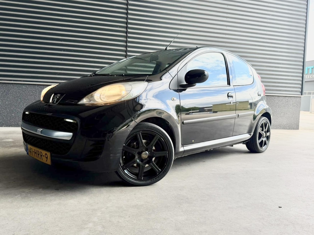 Peugeot 107 - 1.0-12V SPORT *AIRCO*ELEKTR PAKKET - AutoWereld.nl