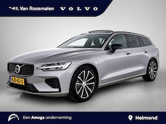 Volvo V60 - 2.0 T8 Plug-in hybrid AWD Plus Dark | Trekhaak | Panorama dak | Luxe bekleding | 19" Velge