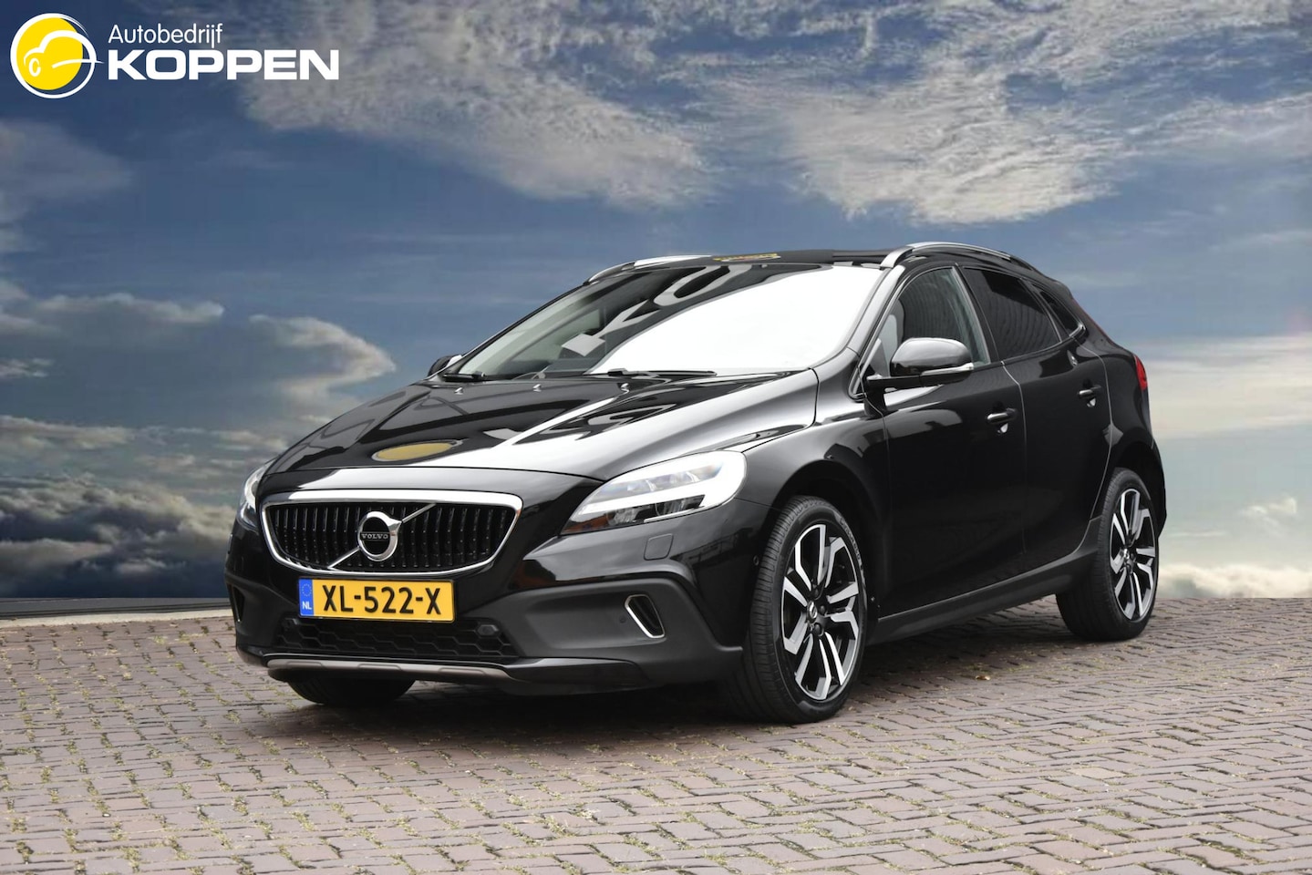 Volvo V40 Cross Country - 1.5 T3 Polar+ Luxury 1.5 T3 Polar+ Luxury - AutoWereld.nl